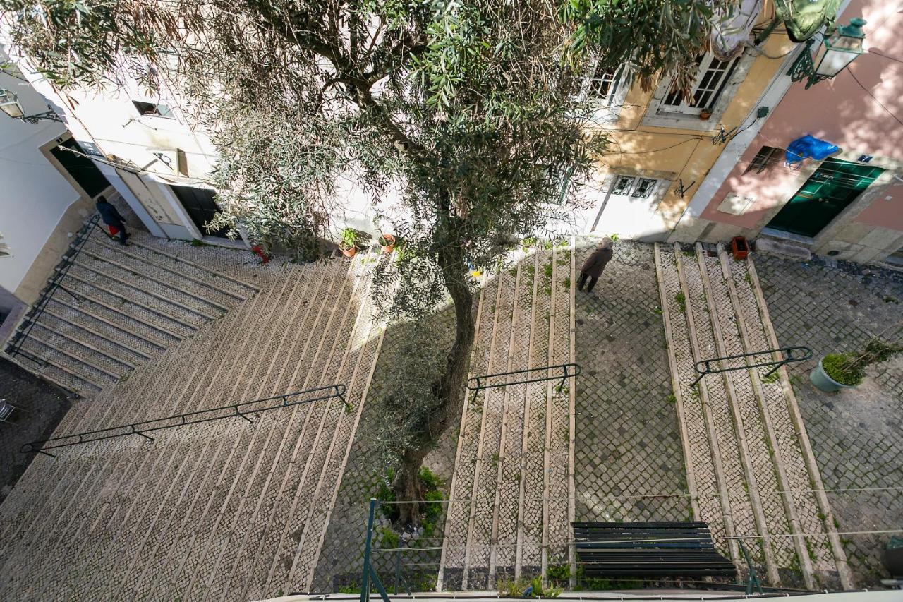 Cosy Alfama Hideout - With Rooftop Terrace Lissabon Exterior foto